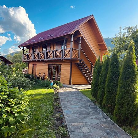 Котедж "У Бойка" Mîkulîciîn Exterior foto